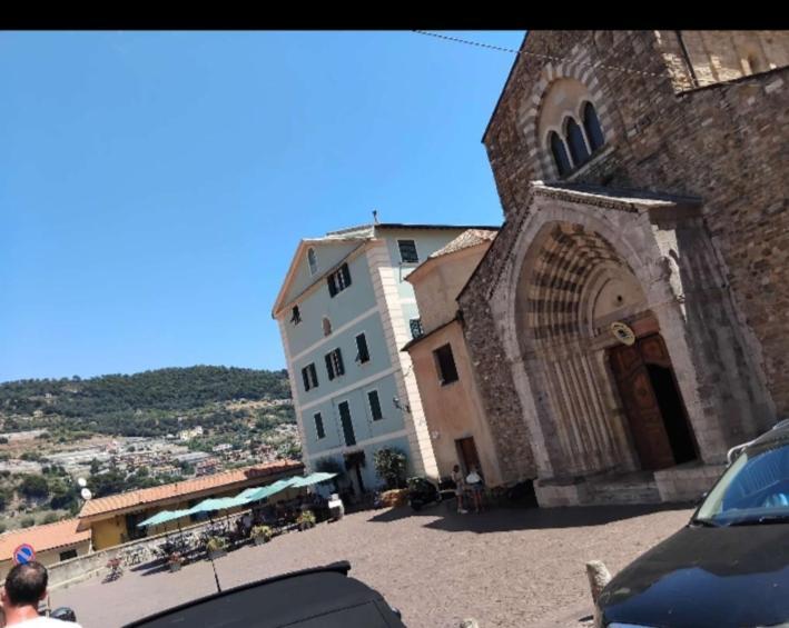 Apartament Casa Eden Ventimiglia Zewnętrze zdjęcie