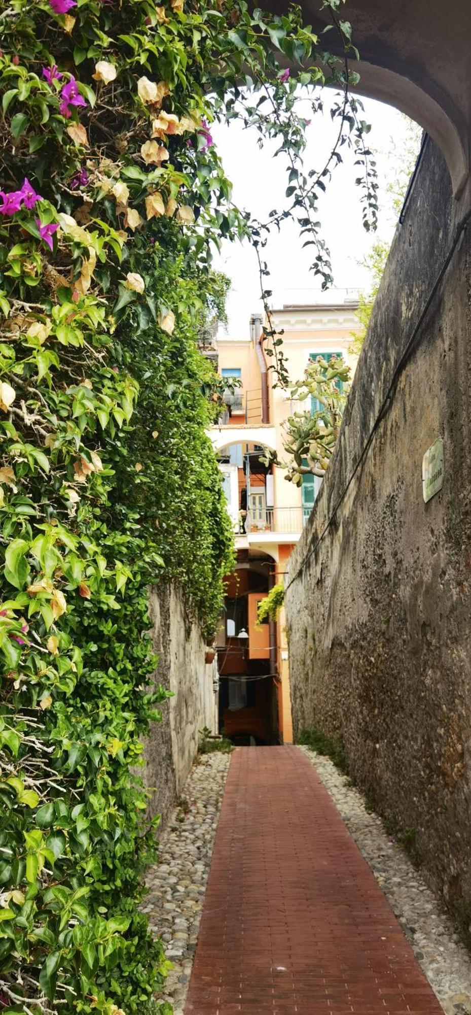 Apartament Casa Eden Ventimiglia Zewnętrze zdjęcie
